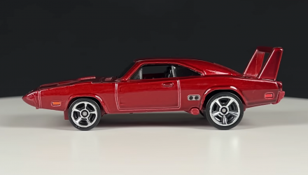 Тематична Машинка Hot Wheels '69 Dodge Charger Daytona Fast & Furious 1:64 HNR88/HNT06 Dark Red - Retromagaz, image 4