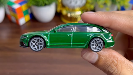 Машинка Базова Hot Wheels '17 Audi RS 6 Avant Wagons 1:64 HKH69 Green - Retromagaz, image 1