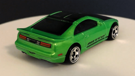 Тематична Машинка Hot Wheels Nissan 300ZX Twin Turbo '90s Street Scene 1:64 JCB59 Green - Retromagaz, image 2