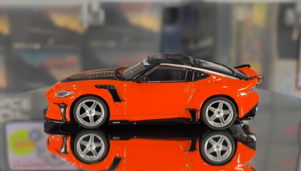 Машинка Premium MINI GT Nissan Z VeilSide FFZ400 1:64 MGT00989 Orange - Retromagaz, image 3