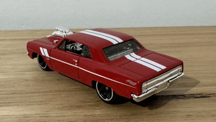 Машинка Базовая Hot Wheels '64 Chevy Chevelle SS Muscle Mania 1:64 HTC58 Red - Retromagaz, image 2