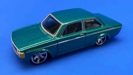 Машинка Premium Hot Wheels '73 Volvo 142 GL AutoStrasse 1:64 HCJ87 Turquoise - Retromagaz, image 2