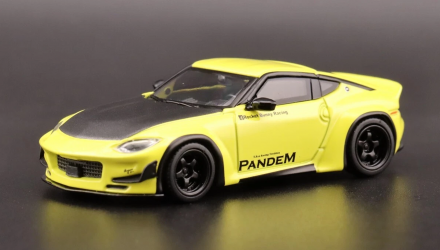 Машинка Premium MINI GT Nissan Z Pandem 1:64 MGT00752-СH Yellow - Retromagaz, image 1