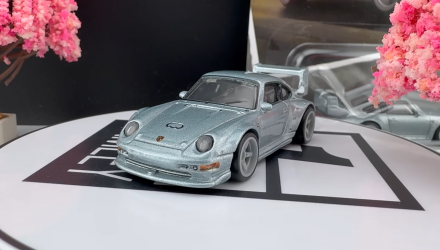 Машинка Premium Hot Wheels Porsche 993 GT2 Modern Classics 1:64 JKF16 Grey - Retromagaz, image 1