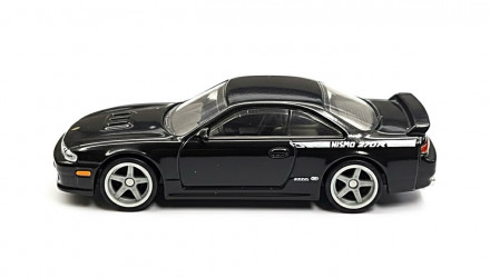 Машинка Premium Hot Wheels 1994 NISMO 270R (S14) Modern Classics 1:64 JKD99 Black - Retromagaz, image 2