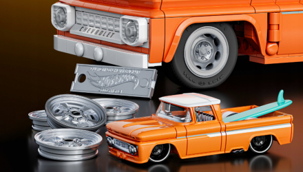Конструктор Hot Wheels Brick Shop Elite Custom ’62 Chevy Pickup 858 деталей JFT20 Orange Конструктор Hot Wheels Brick Shop Elite Custom ’62 Chevy Pickup 858 деталей JFT20 Orange - Retromagaz, image 1
