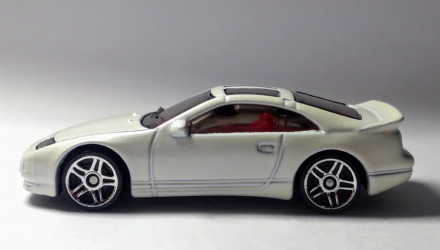 Машинка Базова Hot Wheels 300ZX Twin Turbo Nissan 1:64 FYB73 White - Retromagaz, image 5