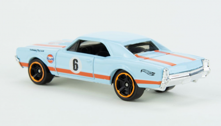 Машинка Базова Hot Wheels '67 Oldsmobile 442 Gulf Muscle Mania 1:64 GTB41 Light Blue - Retromagaz, image 3