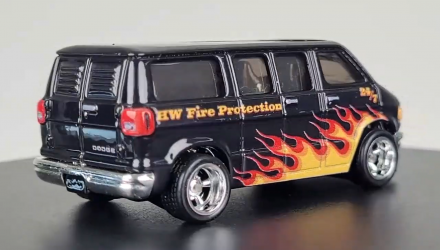 Машинка Premium Hot Wheels Dodge Van Boulevard 1:64 HKF15 Black - Retromagaz, image 3