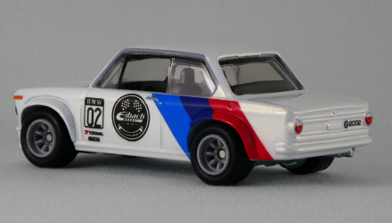 Машинка Premium Hot Wheels BMW 2002 Door Slammers 1:64 GJP79 White - Retromagaz, image 3