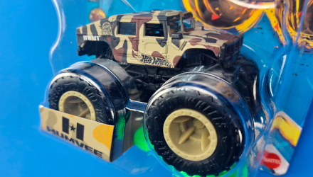 Машинка-Позашляховик Hot Wheels Humvee Monster Truck Crash Legends 1:64 HKM39 Tan - Retromagaz, image 4