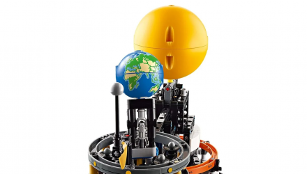 Конструктор Lego Planet Earth and Moon in Orbit Technic 42179 Новий - Retromagaz, image 4