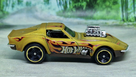 Машинка Базовая Hot Wheels '68 Corvette - Gas Monkey Garage Dream Garage 1:64 HKH23 Gold - Retromagaz, image 5