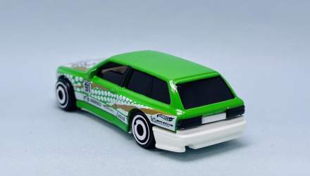 Машинка Базовая Hot Wheels BMW M3 Wagon Wagons 1:64 JBC48 Green - Retromagaz, image 3