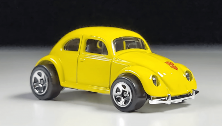 Машинка Базова Hot Wheels Beetle Bumblebee Transformers Screen Time 1:64 HTB35 Yellow - Retromagaz, image 4