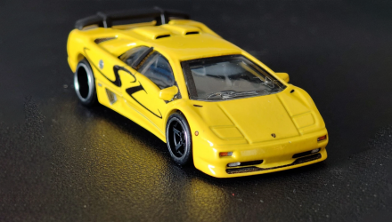 Машинка Premium Hot Wheels '95 Lamborghini Diablo SV Boulevard 1:64 JBL13 Yellow - Retromagaz, image 1