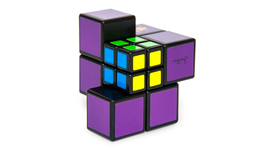 Pocket cube. Головоломка Meffert's Pocket Cube. Карманный кубик. ИТ куб. Неоновый куб.