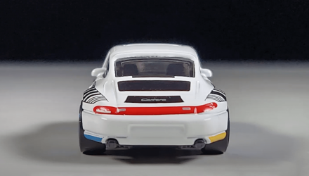 Машинка Базова Hot Wheels '96 Porsche Carrera Magnus Walker The `90S 1:64 HTF01 White - Retromagaz, image 5