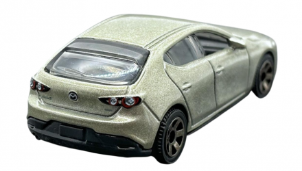 Машинка Велике Місто Matchbox 2019 Mazda 3 Roadtrip 1:64 Gold - Retromagaz, image 3