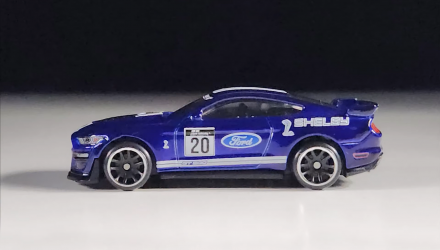 Тематическая Машинка Hot Wheels 2020 Ford Mustang Shelby GT500 Gran Turismo 1:64 HRV66 Blue - Retromagaz, image 3