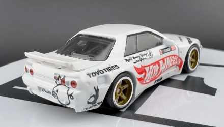 Машинка Premium Hot Wheels Nissan Skyline GT-R (R32) Pandem Modern Classics 1:64 HRV68 White - Retromagaz, image 3