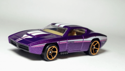 Машинка Базовая Hot Wheels Custom Otto Muscle Mania 1:64 GHD11 Purple - Retromagaz, image 2