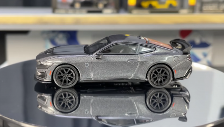 Машинка Premium MINI GT Ford Mustang Dark Horse 2024 1:64 MGT00957 Grey - Retromagaz, image 3