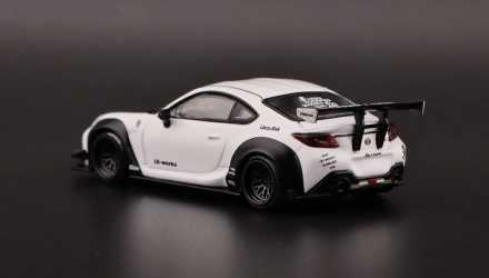 Машинка Premium MINI GT GR86 LB Nation 1:64 MGT00769 White - Retromagaz, image 3