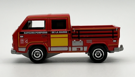 Тематична Машинка Matchbox '90 Volkswagen Transporter Crew Cab France 1:64 HBL02/HFH69 Red - Retromagaz, image 4