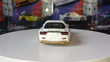 Тематическая Машинка Hot Wheels 1995 Mazda RX-7 Fast & Furious 1:64 JKX16 White - Retromagaz, image 5