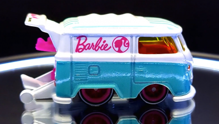 Машинка Premium Hot Wheels Kool Kombi Barbie Pop Culture 1:64 HXD96 White - Retromagaz, image 4