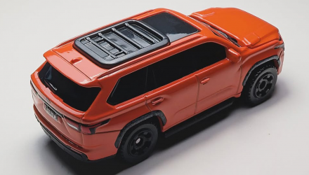 Тематическая Машинка Matchbox 2024 Toyota Sequoia TRD PRO Moving Parts 1:64 JGV33 Orange image_2 Тематическая Машинка Matchbox 2024 Toyota Sequoia TRD PRO Moving Parts 1:64 JGV33 Orange - Retromagaz, image 2