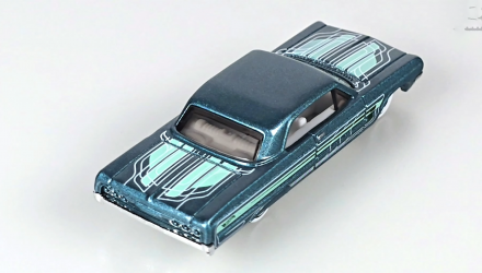 Машинка Базовая Hot Wheels '64 Impala Layin Low 1:64 JJJ56 Blue - Retromagaz, image 2