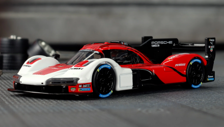 Машинка Premium Hot Wheels Porsche 963 Elite 64 1:64 JCP46 Red - Retromagaz, image 2