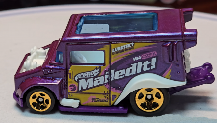 Машинка Базовая Hot Wheels Chill Mill Treasure Hunts Fast Foodie 1:64 JBC28 Purple - Retromagaz, image 3