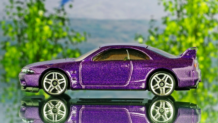 Машинка Базова Hot Wheels Nissan Skyline GT-R R33 Then and Now 1:64 FJY75 Purple - Retromagaz, image 4