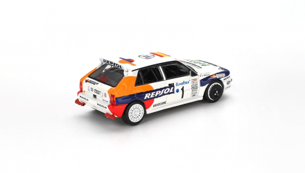 Машинка Premium MINI GT Lancia Delta HF Integrale Evoluzione #1 1993 Rallye Monte-Carlo 1:64 MGT01131 White - Retromagaz, image 2