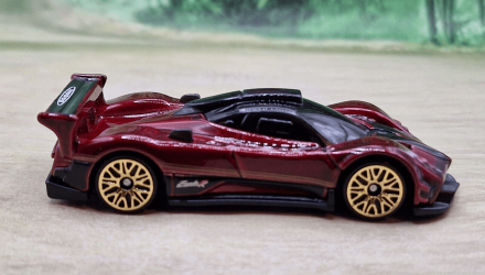 Машинка Базова Hot Wheels Pagani Zonda R Race Day 1:64 HTC78 Red - Retromagaz, image 3