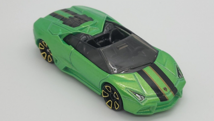 Машинка Базовая Hot Wheels Lamborghini Reventon Roadster Roadsters 1:64 FYD28 Green - Retromagaz, image 4