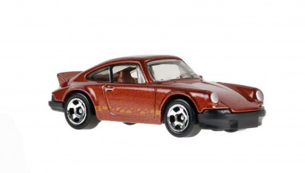 Машинка Базова Hot Wheels Porsche 911 Carrera RS 2.7 Then and Now 1:64 JJM24 Brown - Retromagaz, image 4