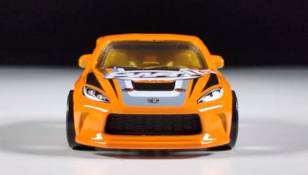 Машинка Базова Hot Wheels Toyota GR86 Cup Compact Kings 1:64 HYX23 Orange - Retromagaz, image 4