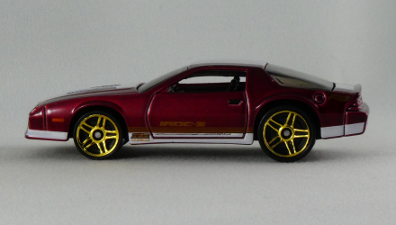 Машинка Базова Hot Wheels '85 Chevrolet Camaro Iroc-Z Muscle Mania 1:64 GTB40 Red - Retromagaz, image 4