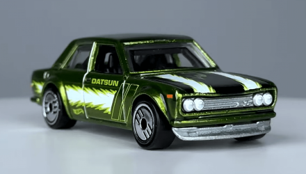 Тематична Машинка Hot Wheels '71 Datsun 510 Ultra Hots 1:64 HDG52/HRX09 Green - Retromagaz, image 4