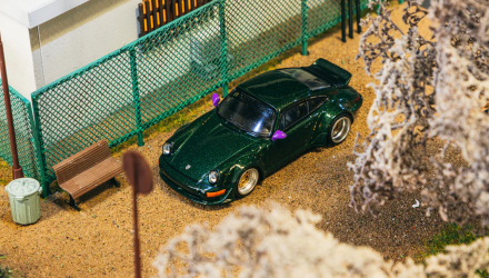 Машинка Premium Tarmac Works Porsche Porsche RWB 964 1:64 T64-TL037-GR Green - Retromagaz, image 4
