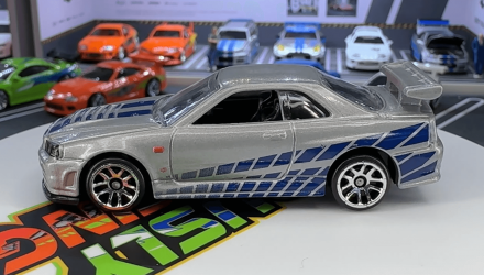 Тематична Машинка Hot Wheels Nissan Skyline GT-R (BNR34) Brian O'Conner Fast & Furious 1:64 JBY31 Silver - Retromagaz, image 4