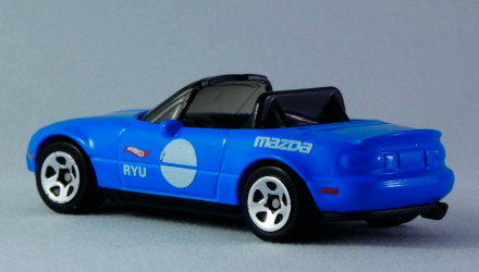 Машинка Базова Hot Wheels '91 Mazda MX-5 Miata Speed Graphics 1:64 FYB66 Blue - Retromagaz, image 3