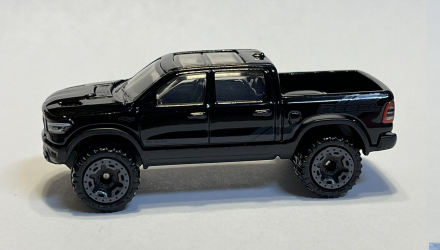 Машинка Базова Hot Wheels 2020 Ram 1500 Rebel Factory Fresh 1:64 HTD63 Black - Retromagaz, image 2