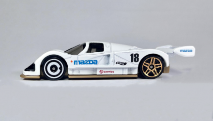 Машинка Базовая Hot Wheels Mazda 787B Peak Pursuit 1:64 JBB39 White - Retromagaz, image 2