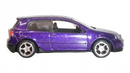 Машинка Большой Город Matchbox 2021 VW Golf GTE Metro 1:64 HVK97/HVN25 Purple - Retromagaz, image 5