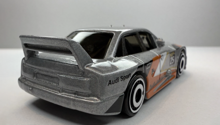 Машинка Базовая Hot Wheels Audi '90 Quattro Peak Pursuit 1:64 JBB20 Silver - Retromagaz, image 4